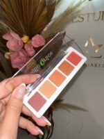 DESERT SANDS 02 - Belle Grace